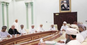 أحد الاجتماعات الأسبوعية لوزارة الاوقاف العمانية