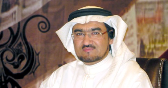 الإعلامي عبد العزيز قاسم
