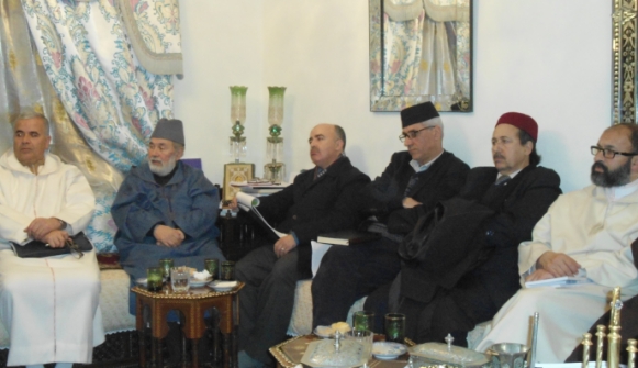 جانب من الحضور المشارك في ندوة زمزم الجمعية