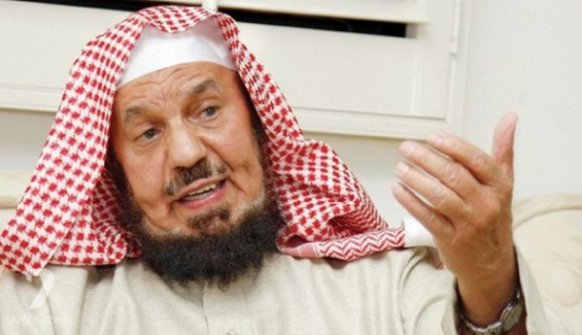 الدكتور عبد الله المنيع عضو هيئة كبار علماء السعودية