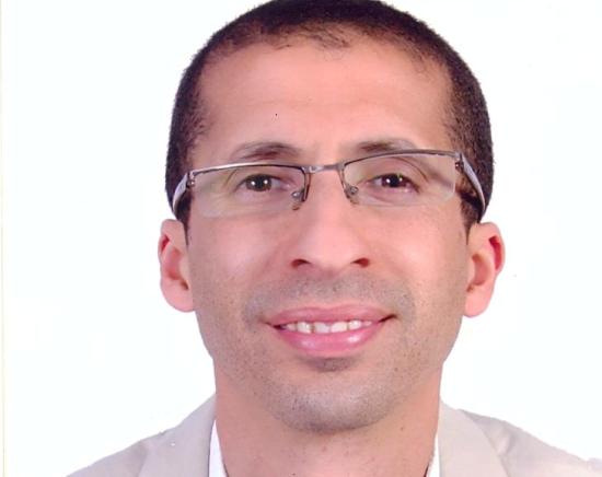 الكاتب والباحث في شؤون الحركات الإسلامية منتصر حمادة
