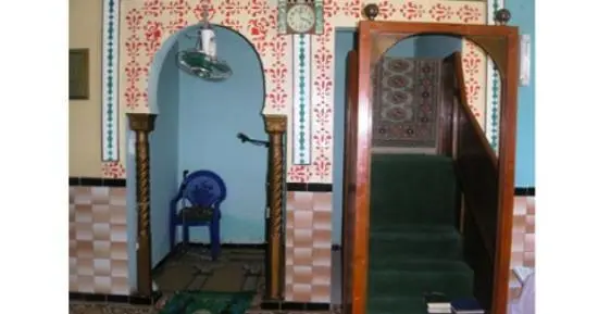 أحد مساجد الجزائر