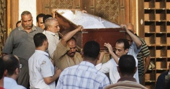 تشييع الشيعة الذين قتلوا وسحلوا بالقاهرة