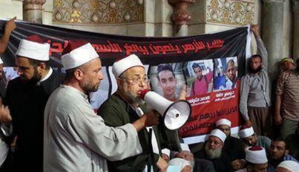 إغلاق جامع الأزهر ومنع رفع الآذان به لأول مرة في تاريخه