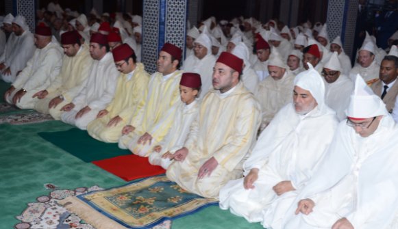 أمير المؤمنين يترأس بمسجد حسان بالرباط حفلا دينيا إحياء لليلة القدر المباركة