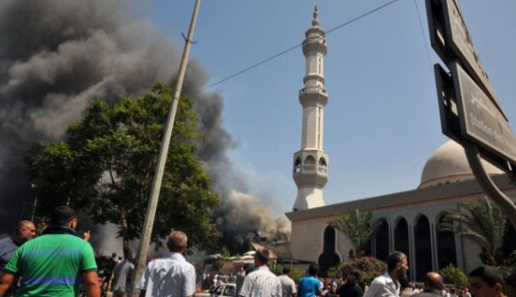 أحد الانفجارين الذي استهدف مسجد «التقوى»