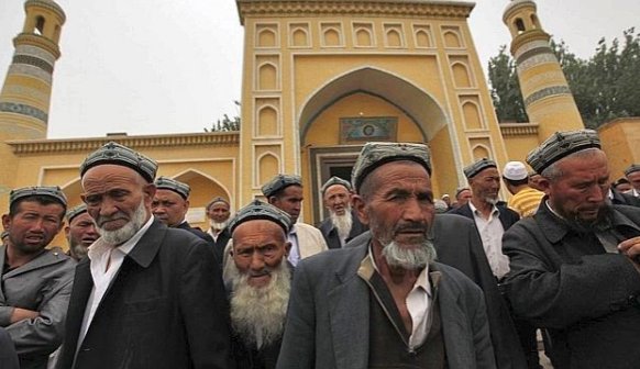مسلمو الأويغور يشكلون 45 في المائة من سكان إقليم شينجيانغ
