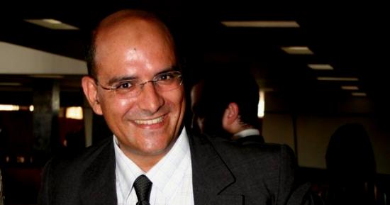حسن أوريد مستشار علمي بهيئة التحرير لمجلة زمان