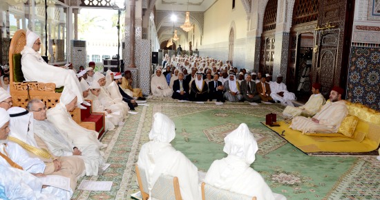 أمير المؤمنين يترأس الدرس الحسني الثالث