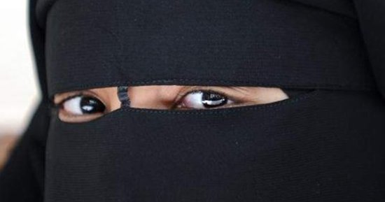 السعودية تمنع زواج مواطنيها من نساء 4 دول
