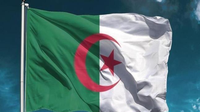 مقتل جنديين اثنين واربعة إرهابيين في اشتباكات بالجزائر