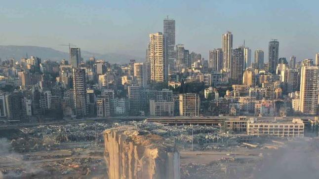 مفتي لبنان يعلن حالة الطوارىء بعد انفجار مرفأ بيروت