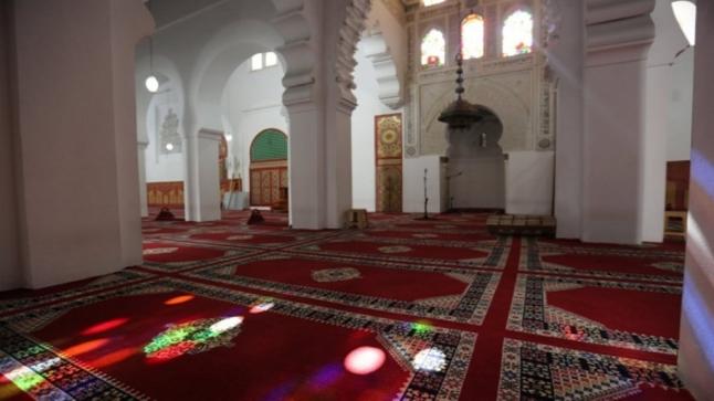 تقرير حول عبارات عن “الشذوذ الجنسي” بمقررات محو الأمية بمساجد المغرب يعجل بإعفاء مسؤول قسم مكافحة الأمية بالوزارة
