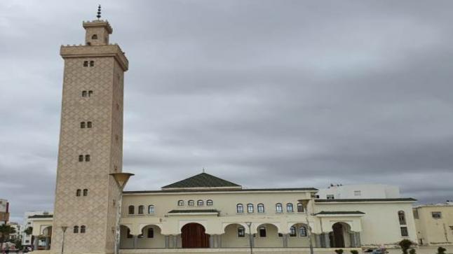 بلاغ.. الملك يأمر بفتح 35 مسجدا في وجه المصلين