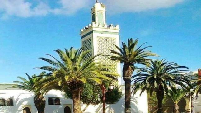 بنسليمان: إقالة خطيب جمعة بسبب شريط وصف فيه المغرب ببلد السحر والشعوذة