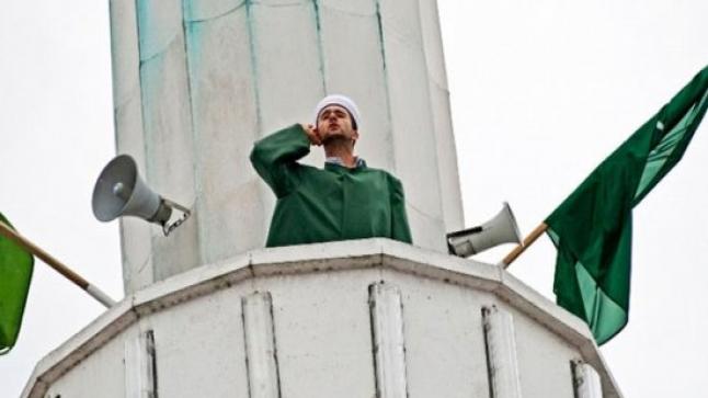 وزير الشؤون الإسلامية يأمر بخفض صوت آذان المساجد في المملكة العربية السعودية